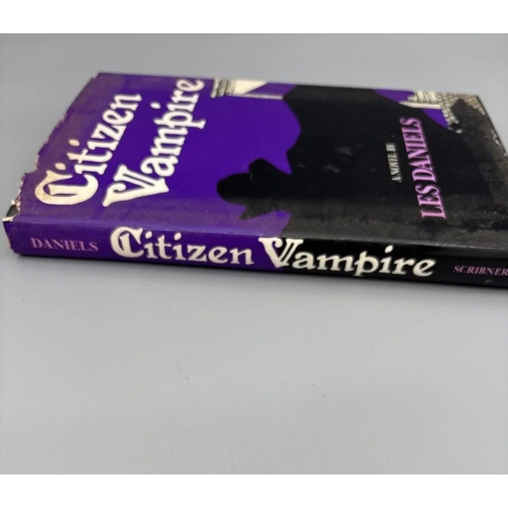 Les Daniels‎ 1981 Citizen Vampire Les Daniels Vampire Series HC w/DJ
